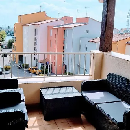 2 Chambres, Loggia, Piscine, Parking. Διαμέρισμα Agde